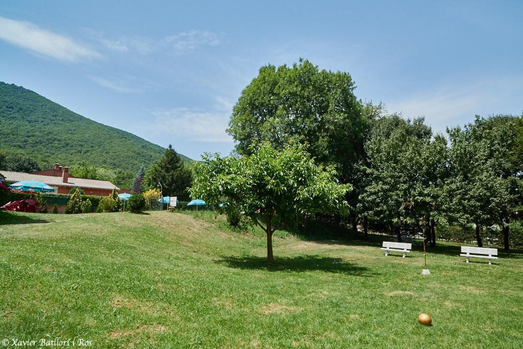 Apartamentos Fonda Finet Sant Felíu de Pallarols المظهر الخارجي الصورة