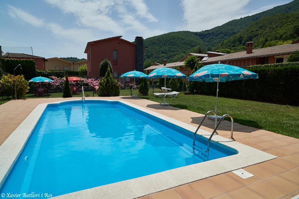 Apartamentos Fonda Finet Sant Felíu de Pallarols المظهر الخارجي الصورة